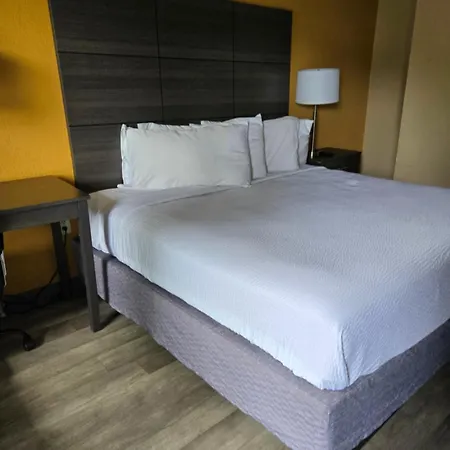 Days By Wyndham Northlake Charlotte