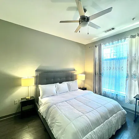 Uptown Modern 2br * Charlotte