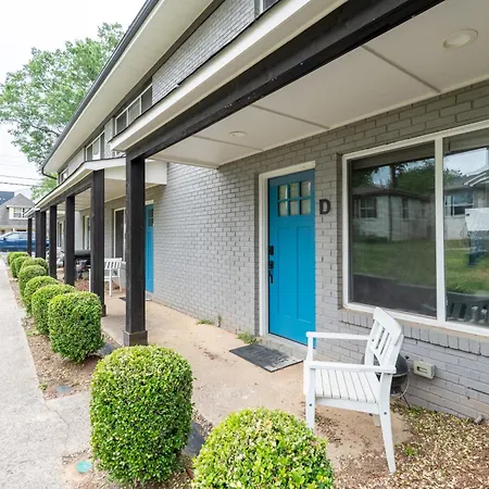 Modern 2br Big Feel | Pets+, Parking+ * Charlotte