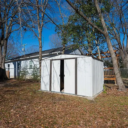 Vibes Relaxrecharge Holiday home Charlotte