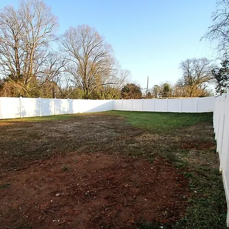 Modern Ranch Fenced Backyard - 6 Mins To South End *