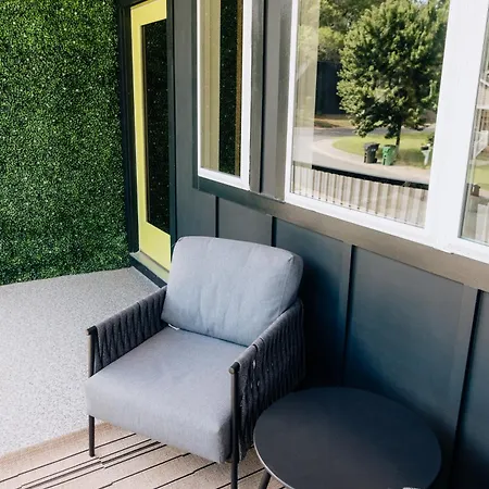 Modtrio 3br With Ensuites & Garage Mins To Uptown Holiday home