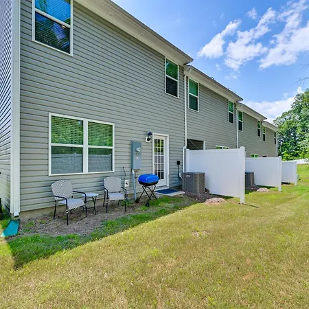 7 Mi To Uptown - Pet-friendly 2-story Townhome! Charlotte