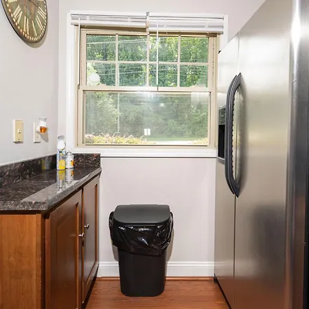Amazing 2 Beds And 2 Baths Apartment Charlotte