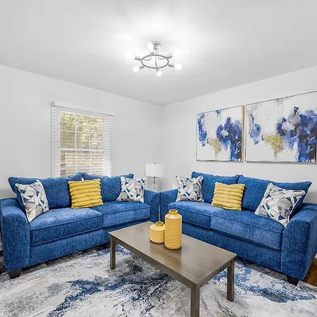 Gilbert Oasis Charlotte