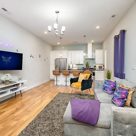 Queen City's Nest Uptown Holiday home Charlotte