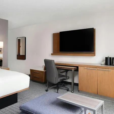 Courtyard Center 3* Charlotte
