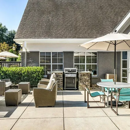 By Marriott Piper Glen 3* Charlotte