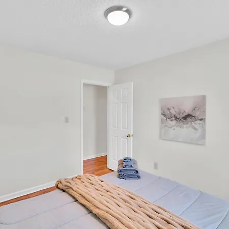 Modern & Pet-friendly 3br Near Clt Airport, Uptown, Hospitals