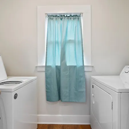 Holiday home Walking Distance To Restaurants Bars And Breweries