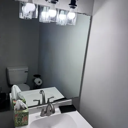 3 Bedroom Town Apartment Charlotte