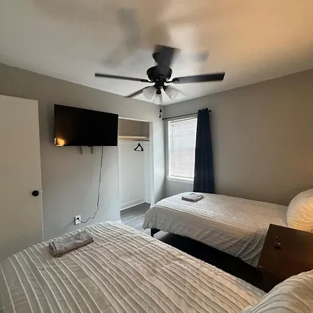 Apartment 3 Bedroom Town Charlotte