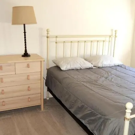 Apartment Chic 2br Townhouse W/ Smart Tv, Close To All! *