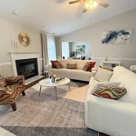 Holiday home Queen Family-friendly Entire House, *