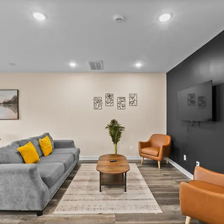 Holiday home Pet Friendly 3br House In *