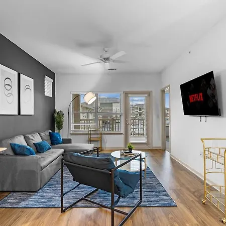 Upscale King 3br To Uptown Charlotte