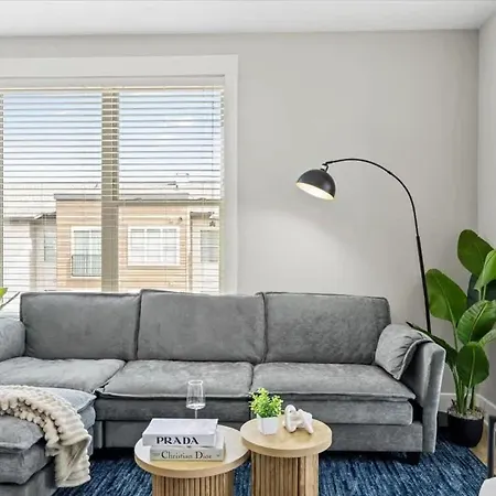 Luxe 1br In Waverly * Charlotte