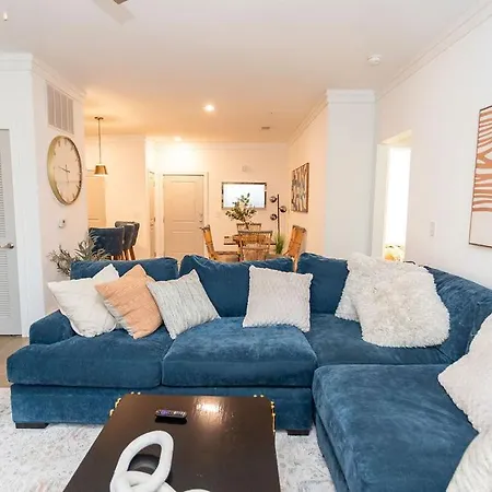 Beautiful In Concord With Swimming Pool And Gymn Apartment