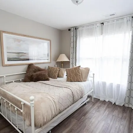 3 Bedroom House 10 Mins To Uptown Charlotte