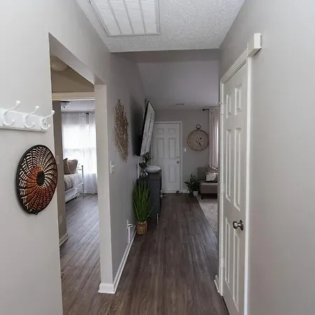 3 Bedroom House 10 Mins To Uptown Charlotte
