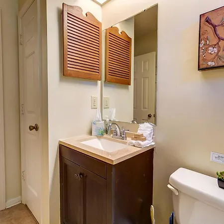 University City Villa * Charlotte