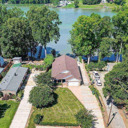 River's Edge * Charlotte