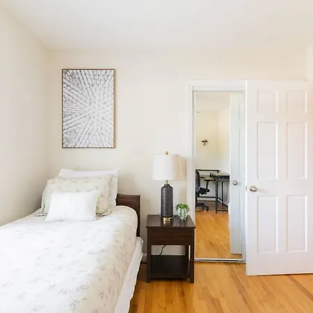 Holiday home Peachtree Hideaway Charlotte