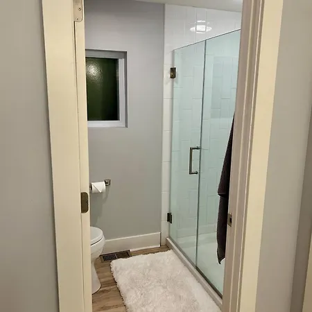 Your House Awaits! Holiday home Charlotte