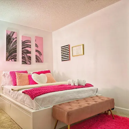 Christmas 3br , King And Queen Beds , Uptown * Charlotte
