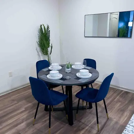Apartment Upscale King 3 Bed To Uptown Charlotte