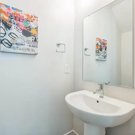 Holiday home Queen 4br 3ba Retreat