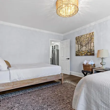 4br Bright And Modern - Close To Everything *