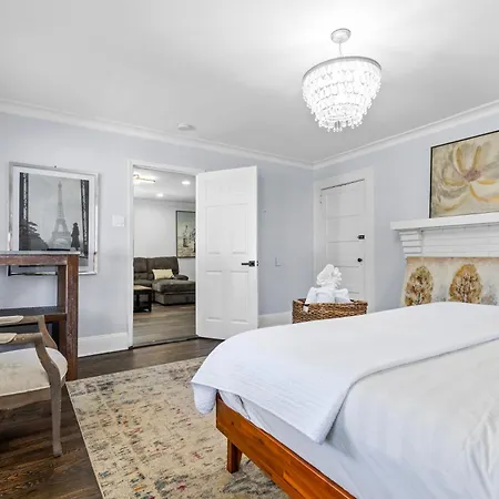 4br Bright And Modern - Close To Everything *