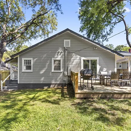 4br Bright And Modern - Close To Everything