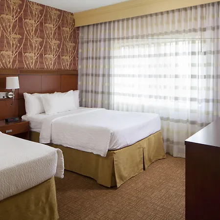 Courtyard Arrowood 3* Charlotte