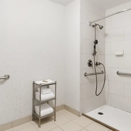 Hotel Doubletree By Hilton Charlotte/southpark 3*
