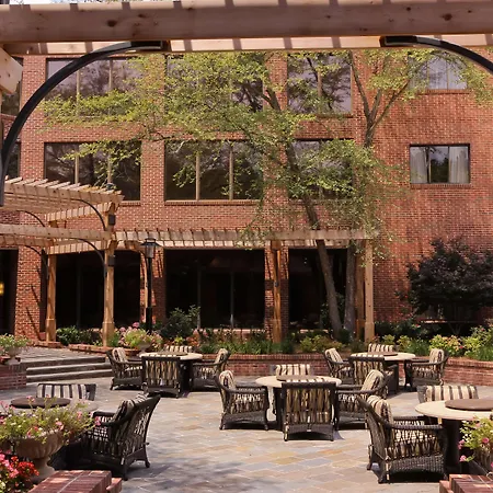 Doubletree By Hilton Charlotte/southpark Hotel 3*