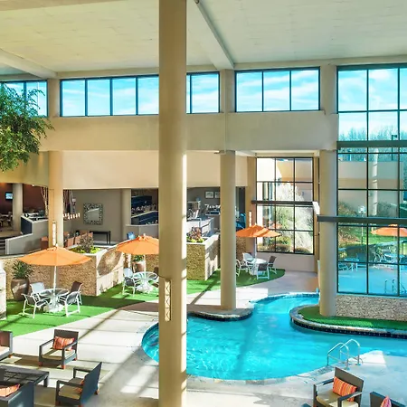Sheraton Airport Hotel