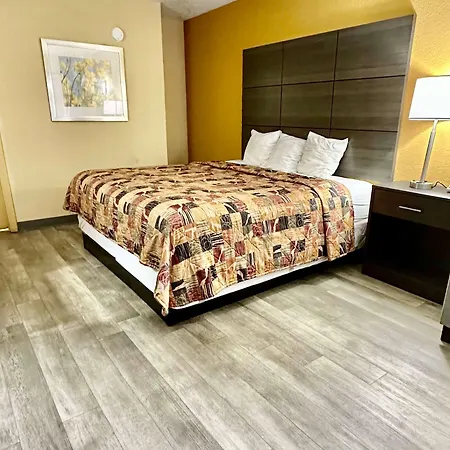 Days By Wyndham Northlake 2*
