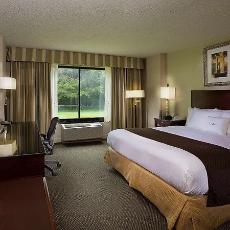 Doubletree By Hilton Airport Hotel Charlotte