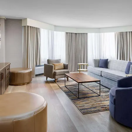 Hotel Doubletree By Hilton Center