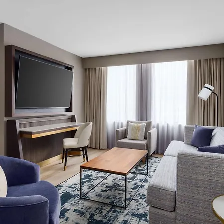 Hotel Doubletree By Hilton Center Charlotte