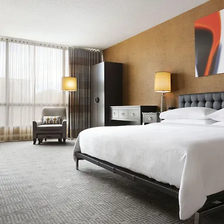 Sheraton 4* Charlotte