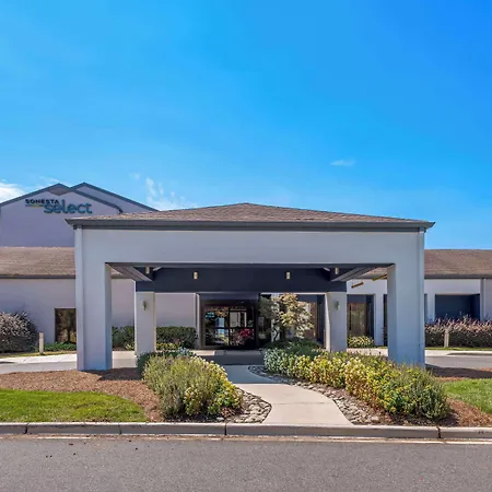 Sonesta Select Research Park 3*