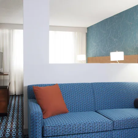 Fairfield & By Marriott Uptown Hotel