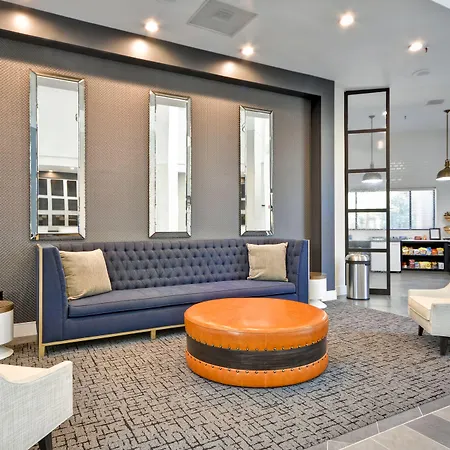Hotel Embassy Charlotte