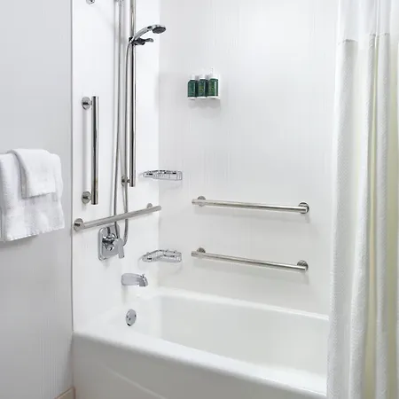 Hotel Courtyard Southpark 3*