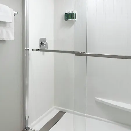 Hotel Courtyard Southpark 3*