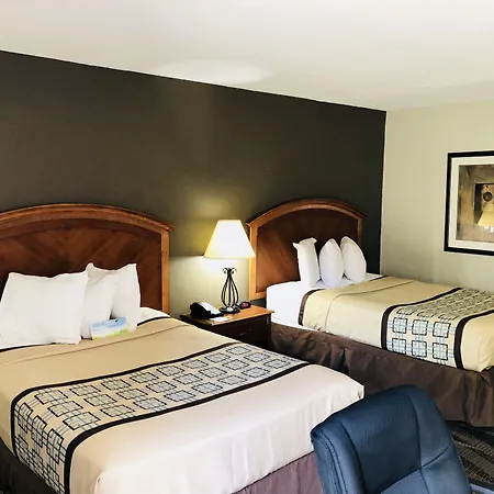 Days By Wyndham Charlotte/woodlawn Near Carowinds Motel