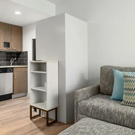 Towneplace By Marriott Loso Airport Hotel